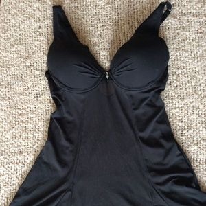 Sexy & Elegant Mesh Nightie | Black | Size M | Vie en Rose | Lightly Padded Bra